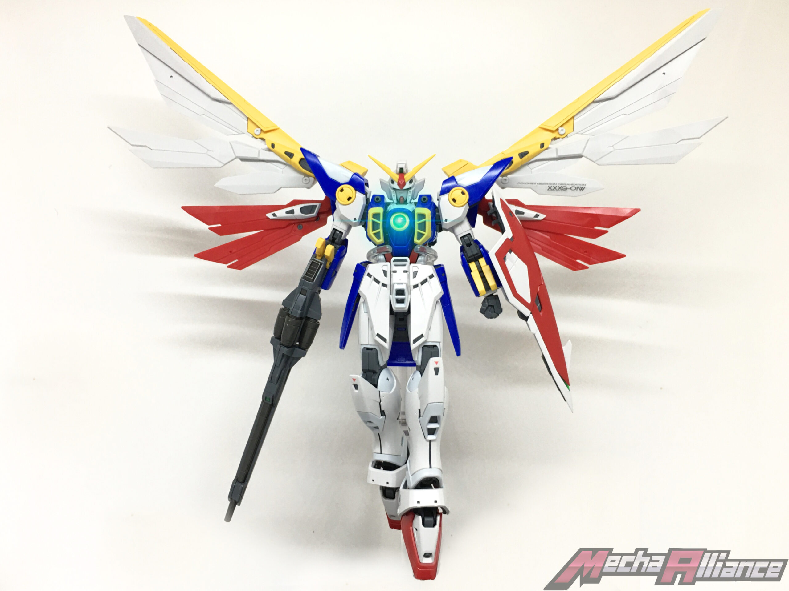 GUNDAM - RG 1/144 Wing Gundam - Model Kit : : Model Kit  Bandai Model Kit Gundam